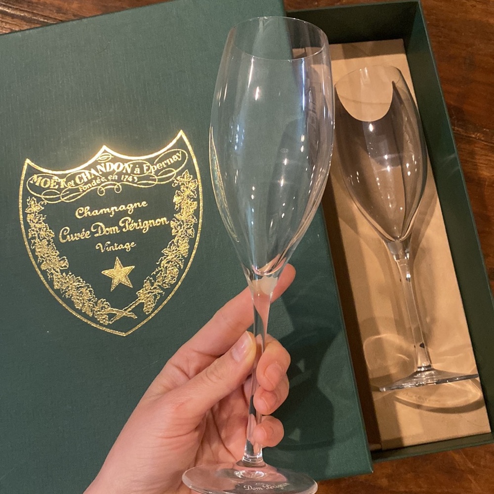 Champagne Flutes - Elegant Clear Glass Set